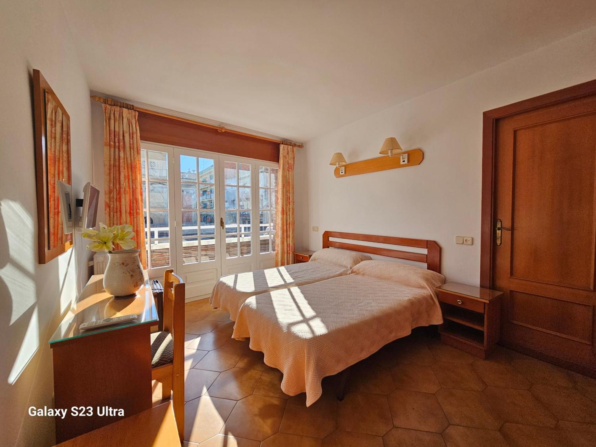 Hotel Blue Spot Malgrat de Mar Extérieur photo